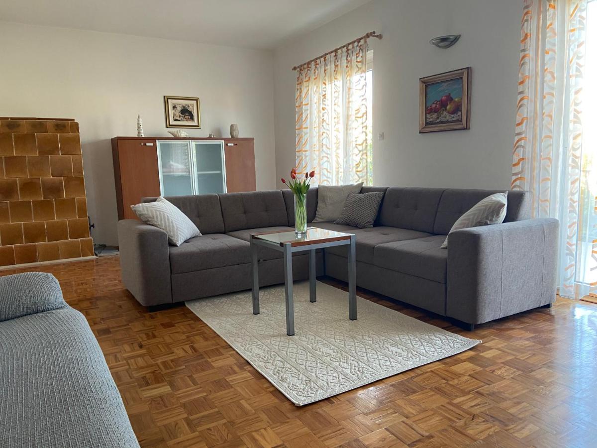 Apartman Noni Biograd Na Moru Exterior photo